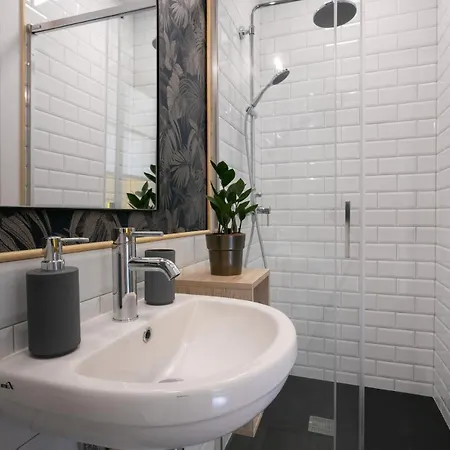 Charming In The 3 Cities Hébergement de vacances *