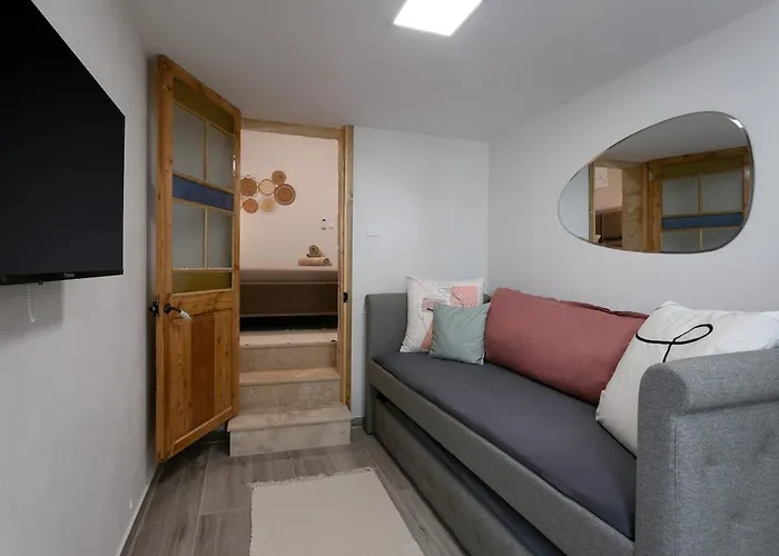 Charming In The 3 Cities 펜션